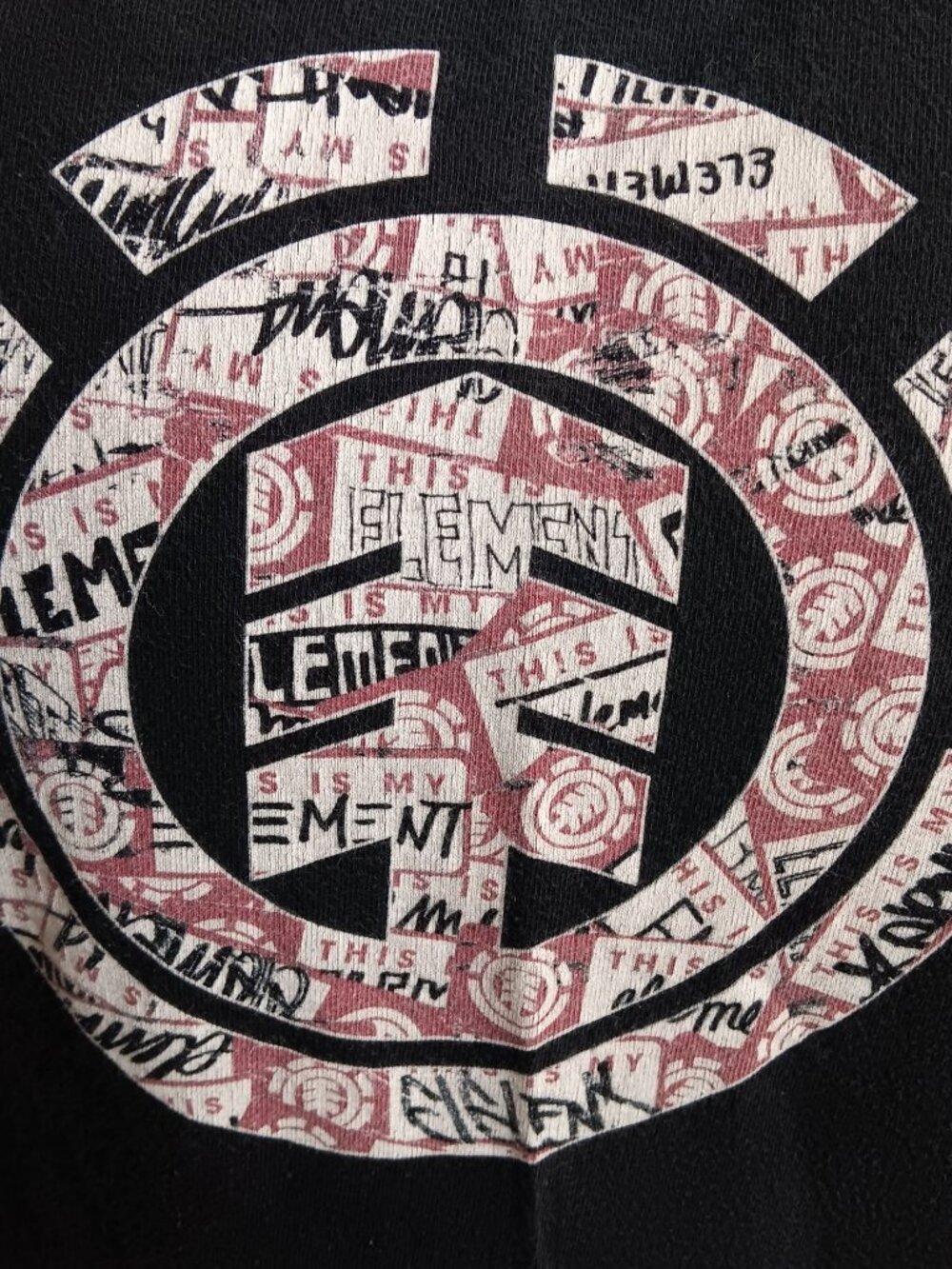 Element Red Tag Vintage Men's T-shirt Medium Crew Neck Short Sleeve Black Y2K